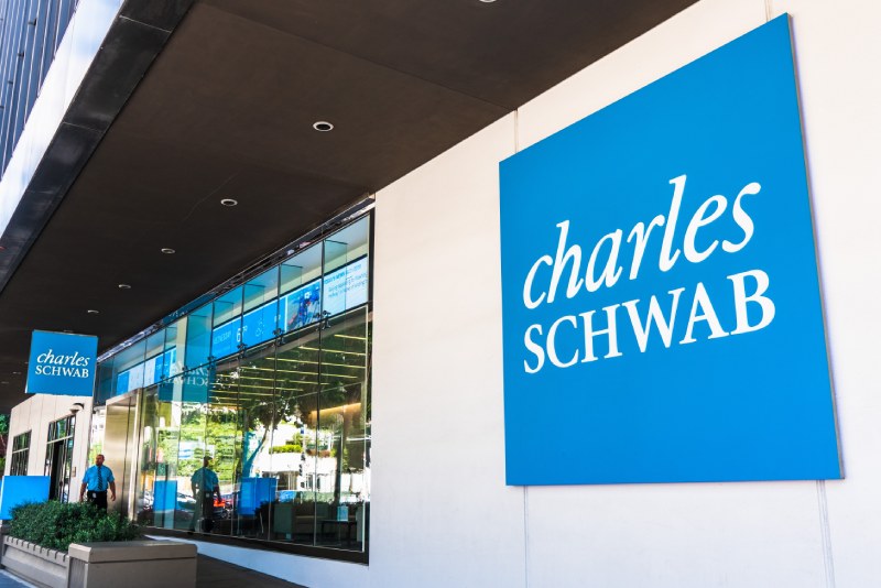 Charles Schwab, Kripto İşlemlerine Start Verdi