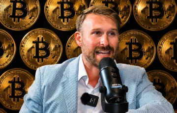 Bloomberg Analisti: “Bireysel Yatırımcılar Bitcoin’den Kaçıyor, Wall Street Gizlice BTC Biriktiriyor”