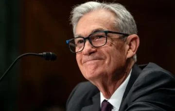 Powell 8 yıllık Fed başkanlığını bugün devretti: Kevin Warsh görevi devraldı