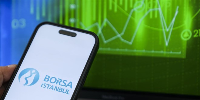 Nisan Ayında Yatırım Araçlarının Performansı: BIST 100 Öne Çıktı, Altın ve Dolar Kayıplar Yaşadı