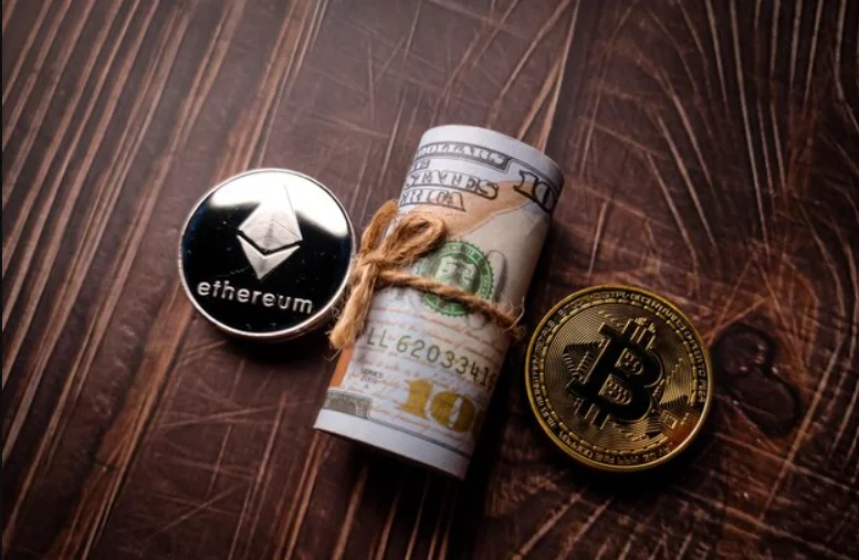 Kripto Piyasasında Kritik Gün: Bitcoin ve Ethereum’da 10,5 Milyar Dolarlık Opsiyon Depremi Var! Yatırımcılar Ne Bekliyor?