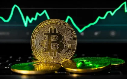 Uzman İsim: “Bitcoin Çok Kritik Bölgede, İki Ateş Arasında Yer Alıyor”