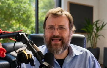 Cardano Kurucusu Charles Hoskinson, Boğa Lehine Mesajlar ve ADA Sahiplerine Airdrop Sinyali Verdi!