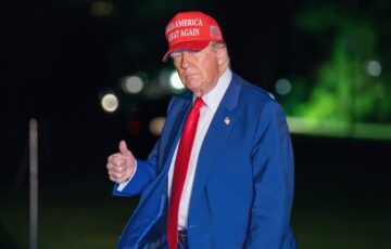 MAGA seçmeni de Trump’a “Dur” demeye başladı: 13 puan azaldı