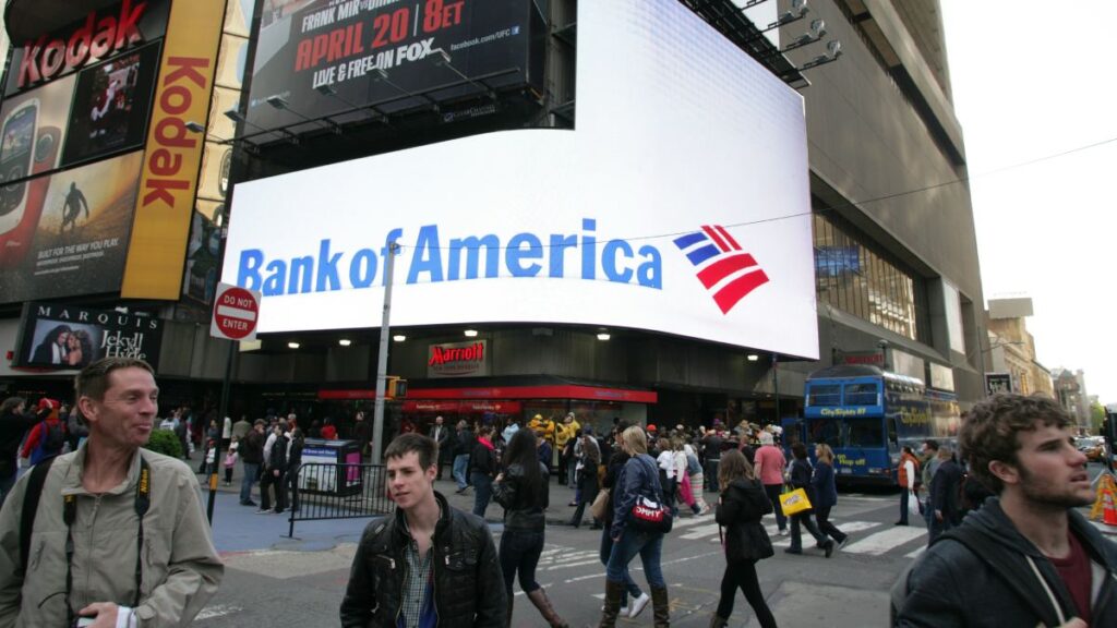 Yatırımcılar yükseliş bekliyor, nakit seviyesi azalıyor: Bank of America anketi